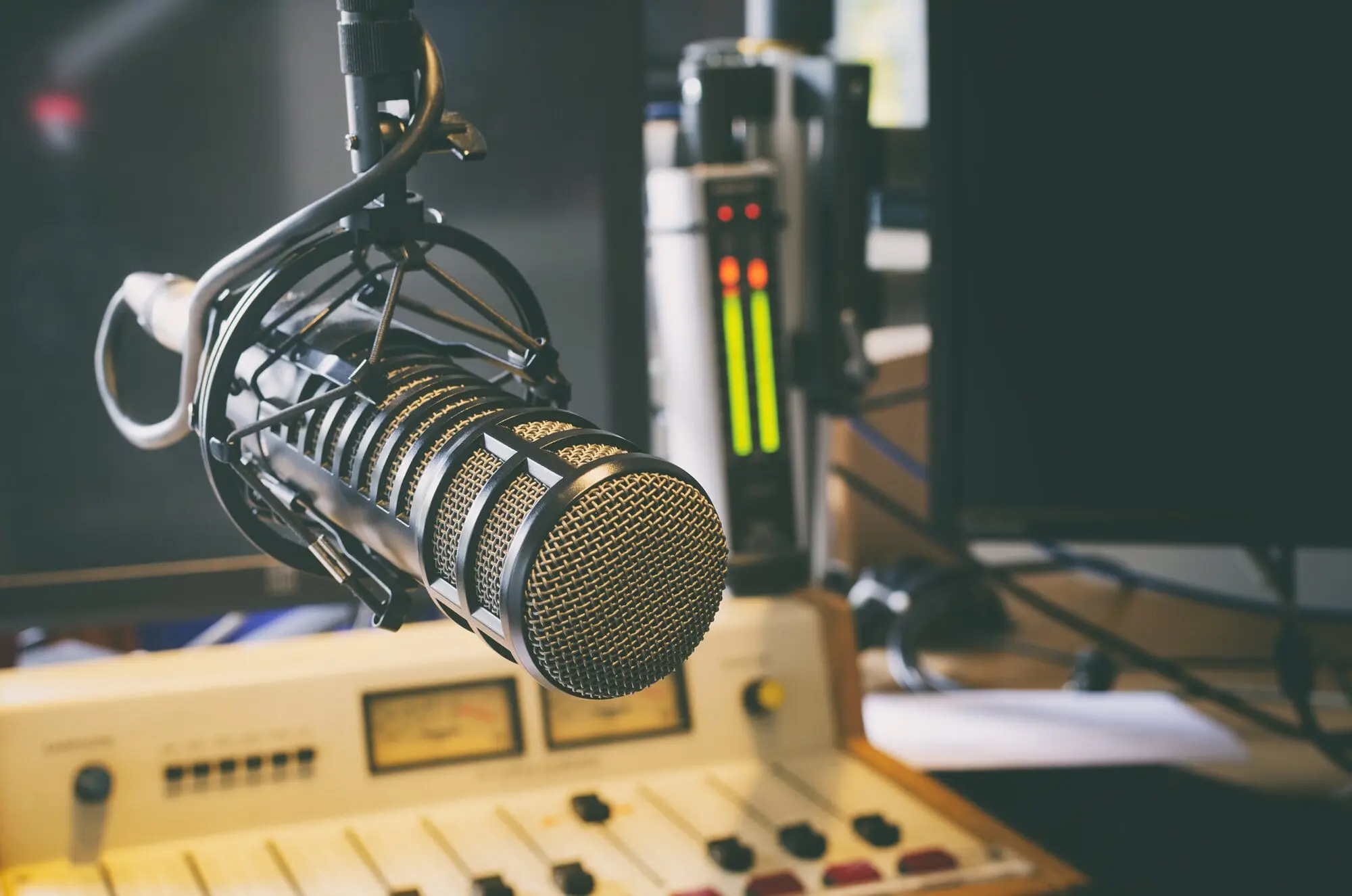 Radyo istasyonu